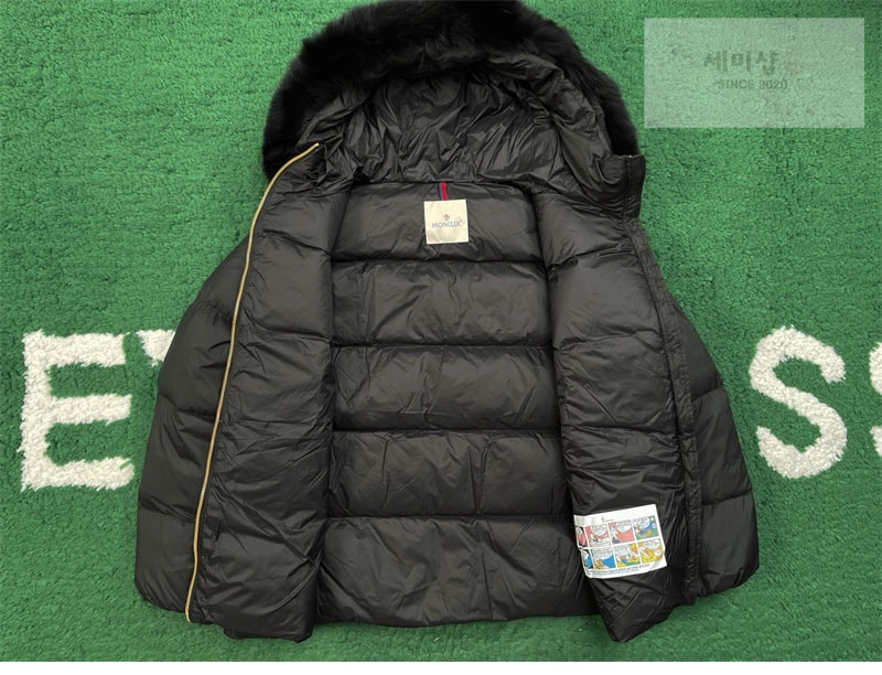 Moncler 몽클레어 Laichefur 라이체퍼 다운 패딩 자켓 블랙 의류 4번 이미지