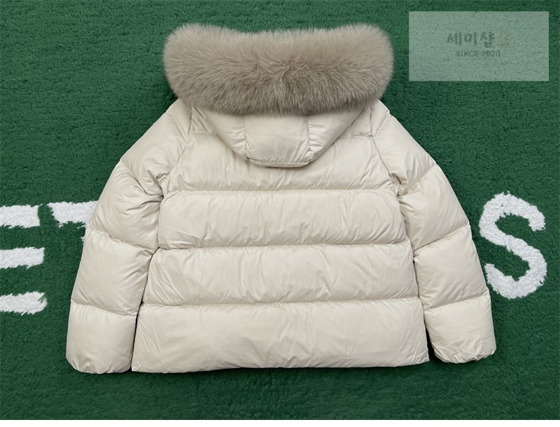 Moncler 몽클레어 Laichefur 라이체퍼 다운 패딩 자켓 블랙 의류 13번 이미지