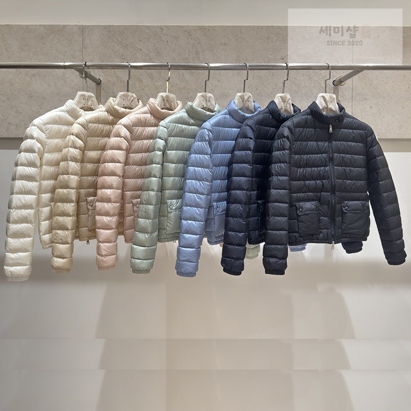 Moncler 몽클레어 Lans 란스 패커블 숏 다운 자켓 화이트 의류 1번 이미지