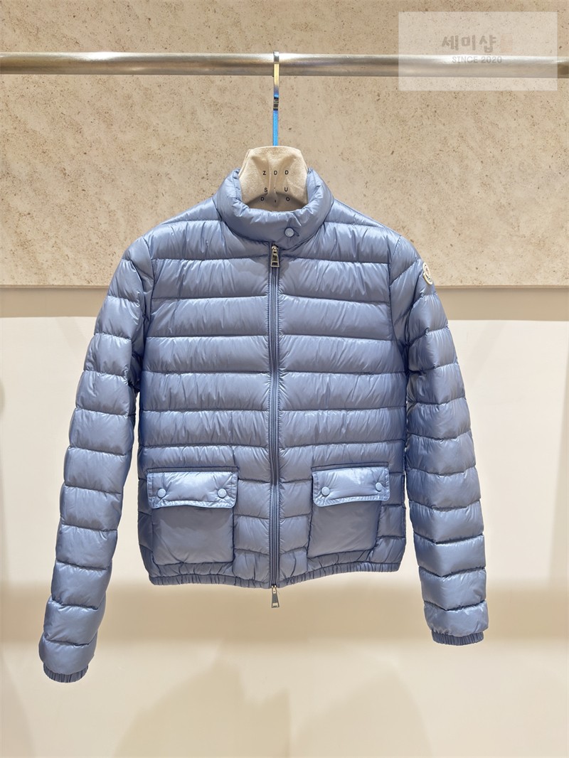 Moncler 몽클레어 Lans 란스 패커블 숏 다운 자켓 화이트 의류 5번 이미지