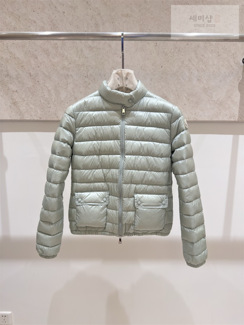 Moncler 몽클레어 Lans 란스 패커블 숏 다운 자켓 화이트 의류 6번 이미지