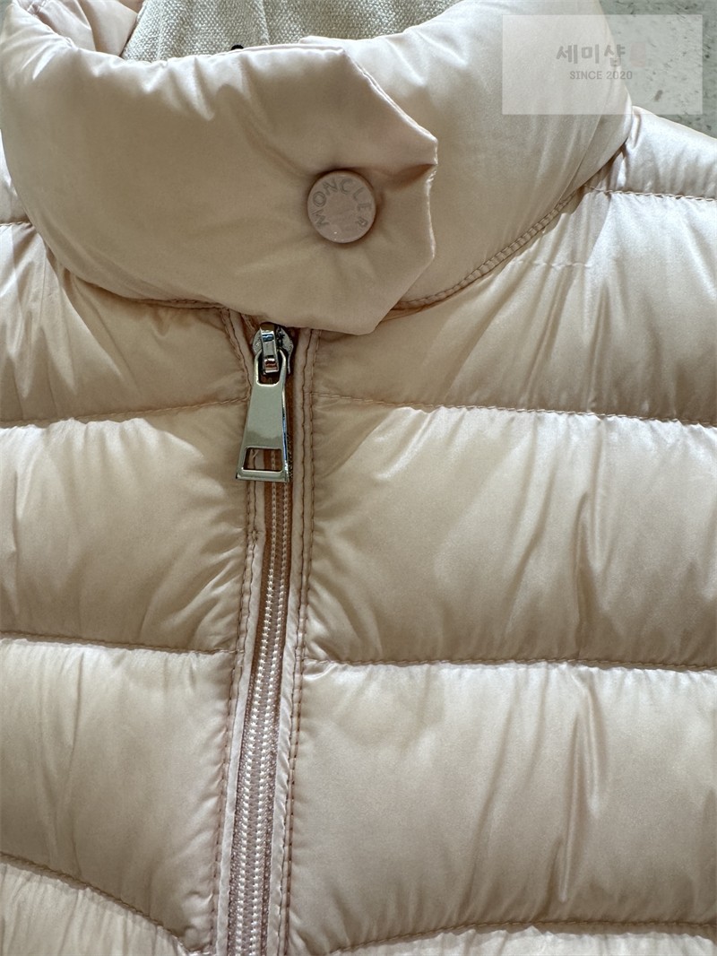 Moncler 몽클레어 Lans 란스 패커블 숏 다운 자켓 화이트 의류 12번 이미지