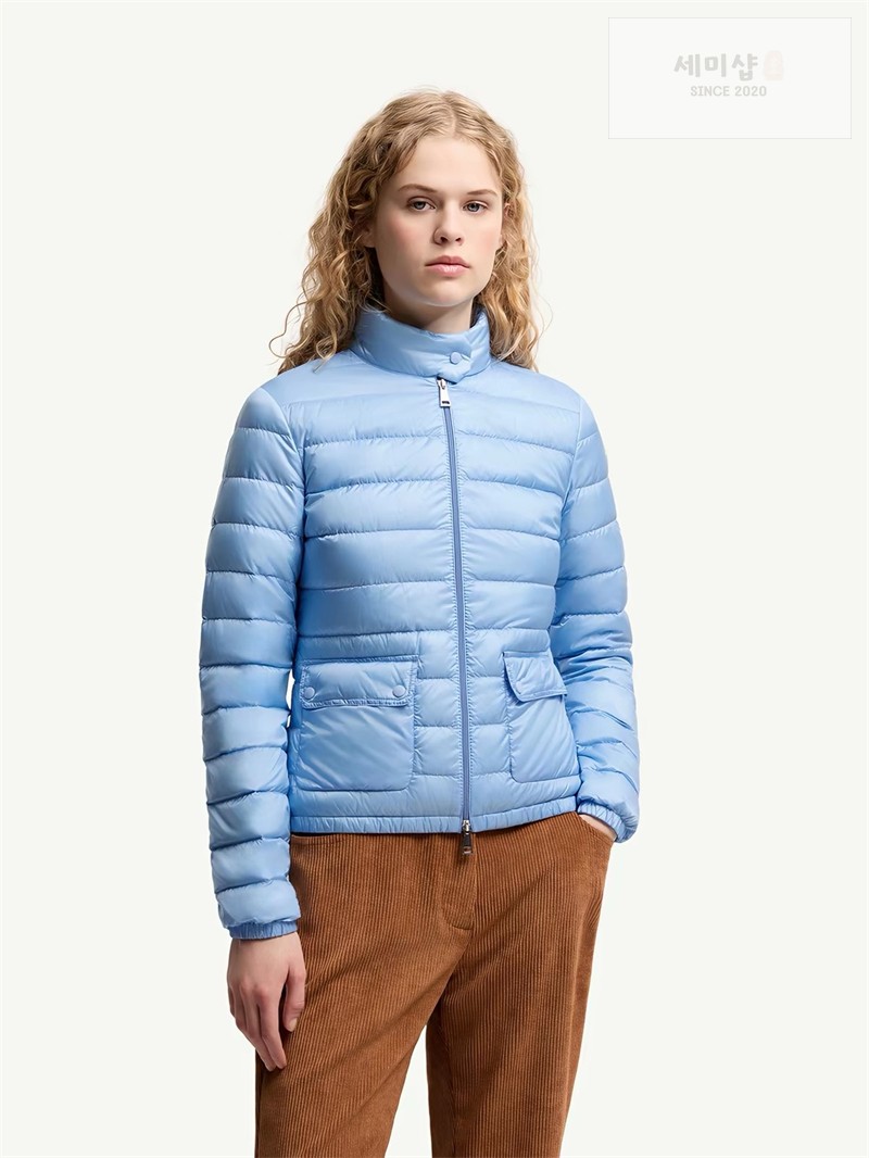 Moncler 몽클레어 Lans 란스 패커블 숏 다운 자켓 화이트 의류 32번 이미지