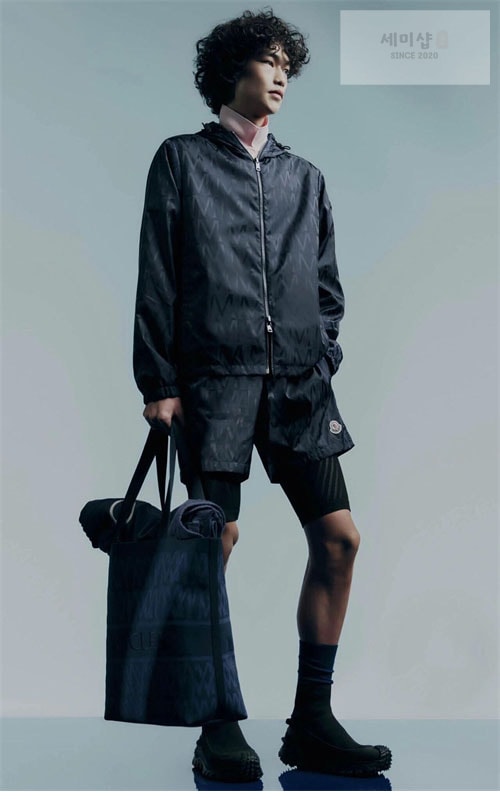 Moncler 몽클레어 Lepontine 레포틴 리버시블 바람막이 자켓 의류 11번 이미지