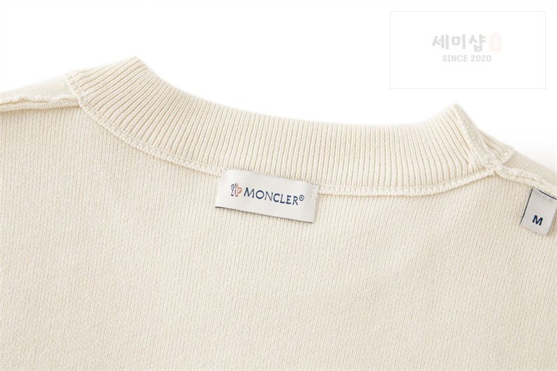 Moncler 몽클레어 M 로고 아플리케 코튼 블렌드 스웨터 네이비 의류 23번 이미지