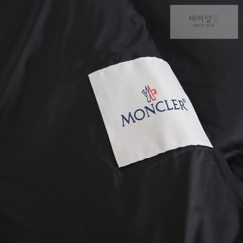 Moncler 몽클레어 Macareux 마카레우 다운 후드 베스트 의류 12번 이미지