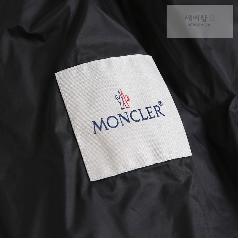 Moncler 몽클레어 Macareux 마카레우 다운 후드 베스트 의류 27번 이미지