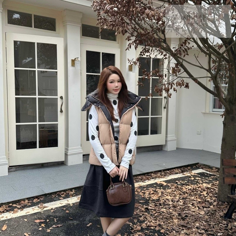 Moncler 몽클레어 Macareux 마카레우 다운 후드 베스트 의류 36번 이미지