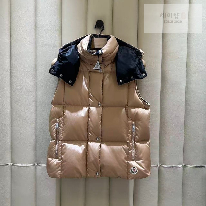 Moncler 몽클레어 Macareux 마카레우 다운 후드 베스트 의류 46번 이미지