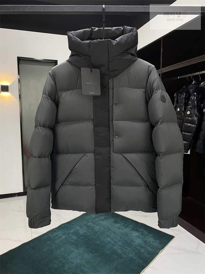 Moncler 몽클레어 Madeira 마데이라 숏 다운 패딩 자켓 블랙 의류 8번 이미지