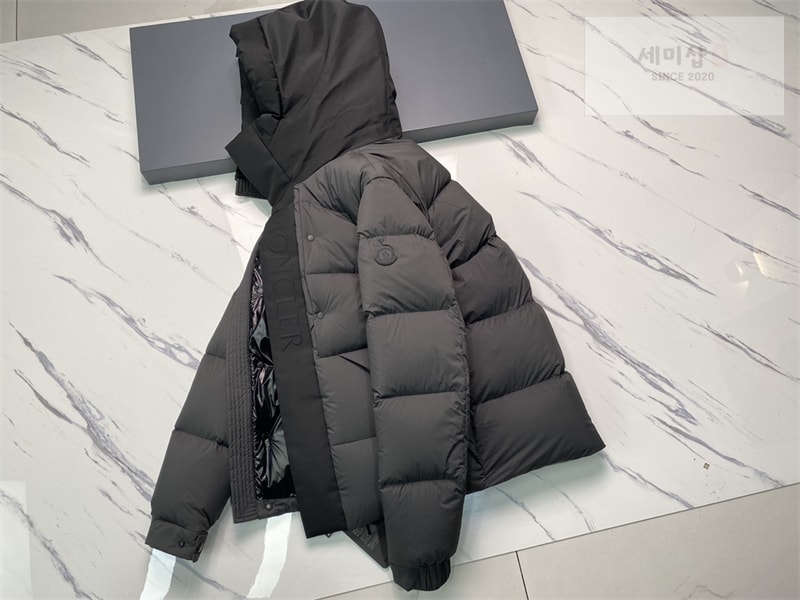 Moncler 몽클레어 Madeira 마데이라 숏 다운 패딩 자켓 블랙 의류 30번 이미지