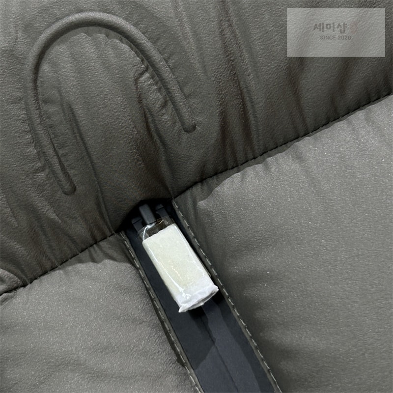 Moncler 몽클레어 Matt 매트 다운 패딩 베스트 조끼 그린 의류 9번 이미지