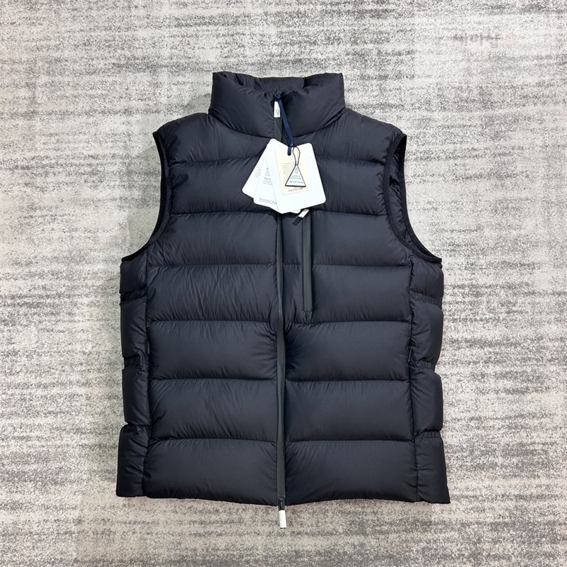 Moncler 몽클레어 Matt 매트 다운 패딩 베스트 조끼 그린 의류 17번 이미지
