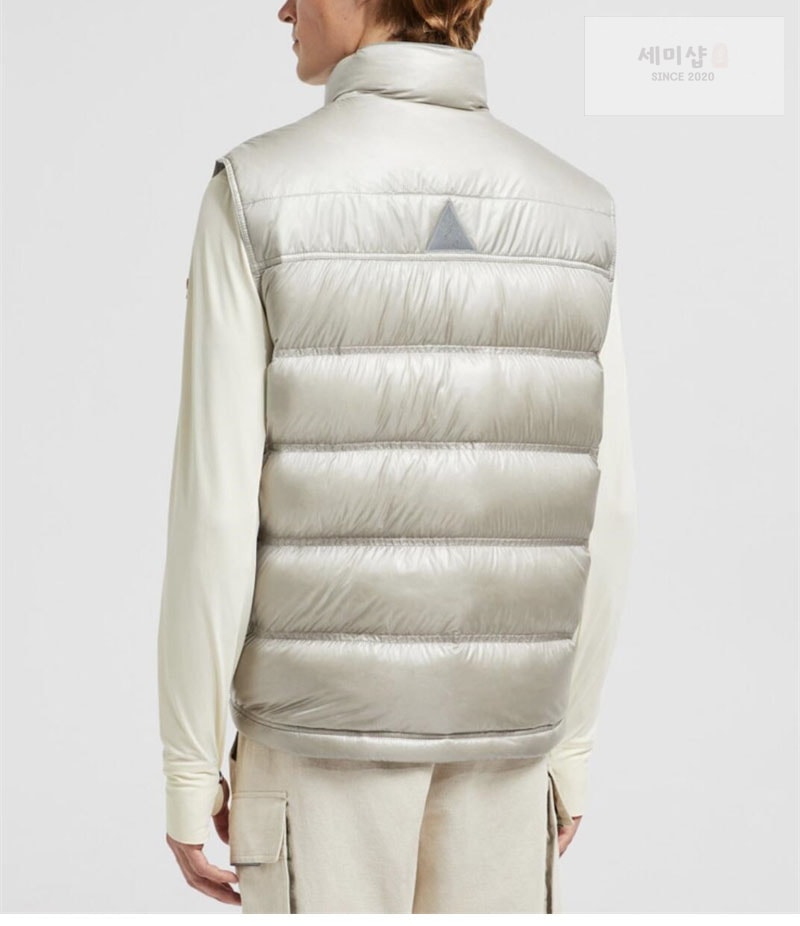 Moncler 몽클레어 Nantu 난투 다운 패딩 베스트 조끼 블랙 의류 2번 이미지