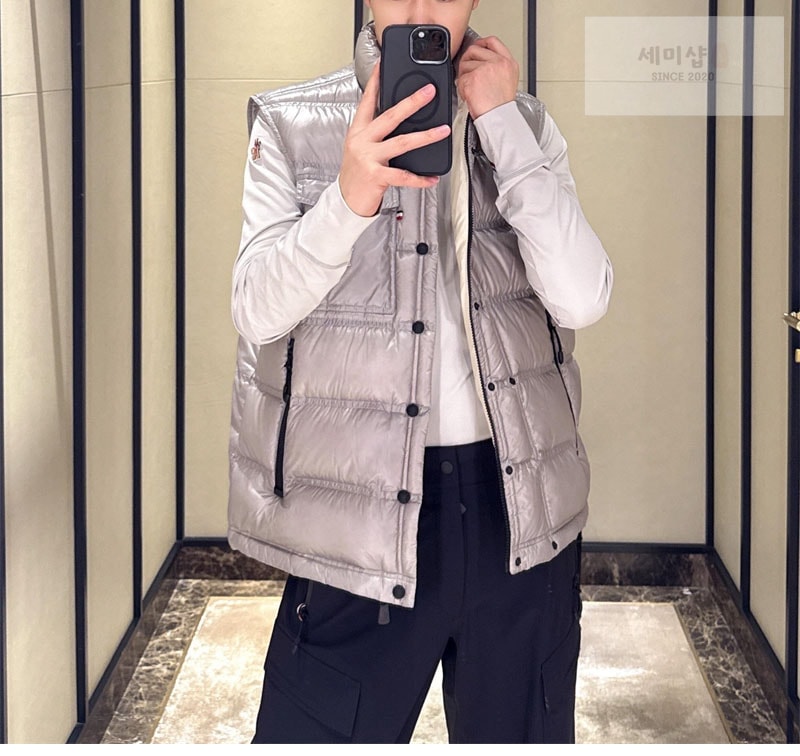Moncler 몽클레어 Nantu 난투 다운 패딩 베스트 조끼 블랙 의류 6번 이미지