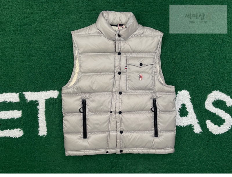 Moncler 몽클레어 Nantu 난투 다운 패딩 베스트 조끼 블랙 의류 17번 이미지