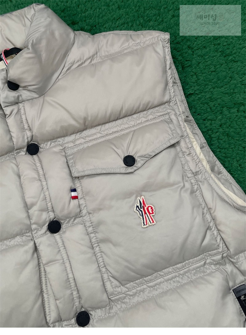 Moncler 몽클레어 Nantu 난투 다운 패딩 베스트 조끼 블랙 의류 19번 이미지