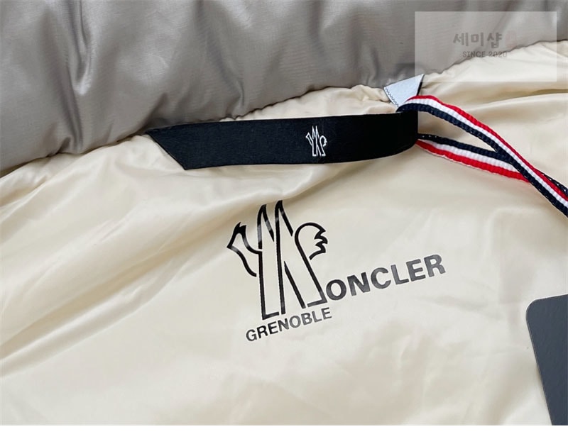 Moncler 몽클레어 Nantu 난투 다운 패딩 베스트 조끼 블랙 의류 23번 이미지