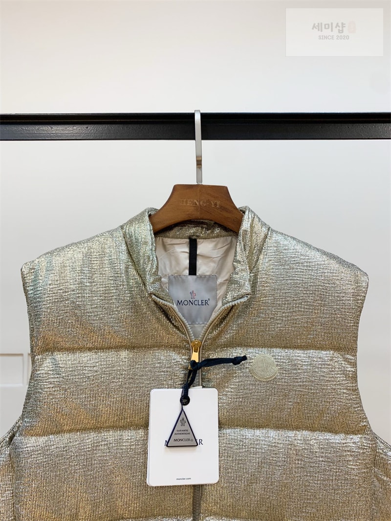Moncler 몽클레어 Paillys 페일리스 다운 패딩 베스트 의류 5번 이미지