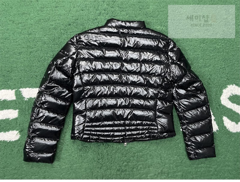 Moncler 몽클레어 Papillon 빠삐용 숏 다운 자켓 블랙 의류 8번 이미지