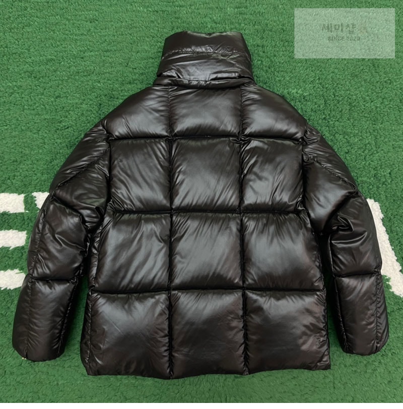Moncler 몽클레어 Parana 파라나 후드 숏 다운 패딩 자켓 블랙 의류 14번 이미지