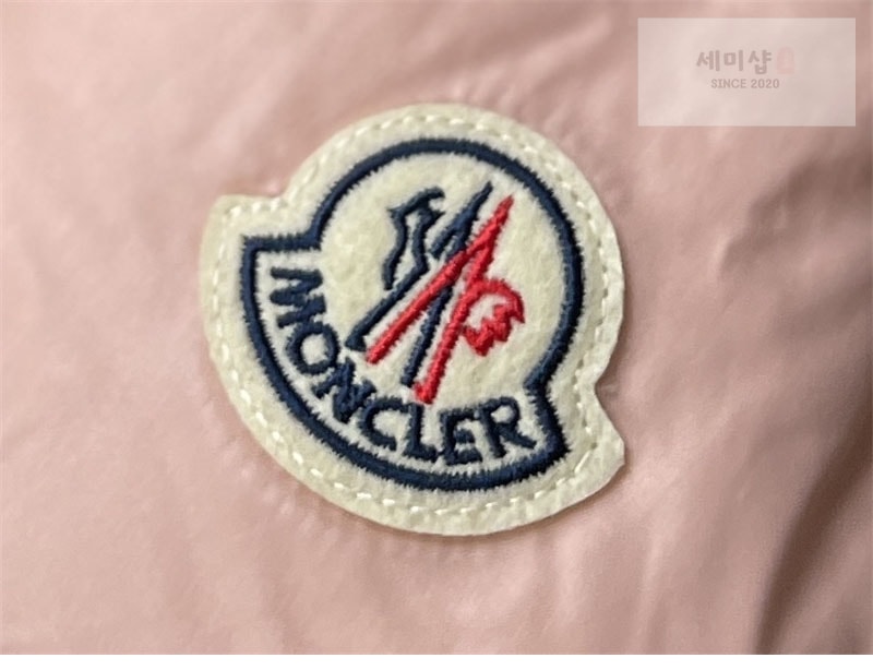 Moncler 몽클레어 Parana 파라나 후드 숏 다운 패딩 자켓 블랙 의류 27번 이미지