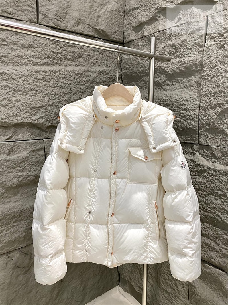 Moncler 몽클레어 Serfanto 세르판토 후드 숏 다운 패딩 자켓 블랙 의류 3번 이미지