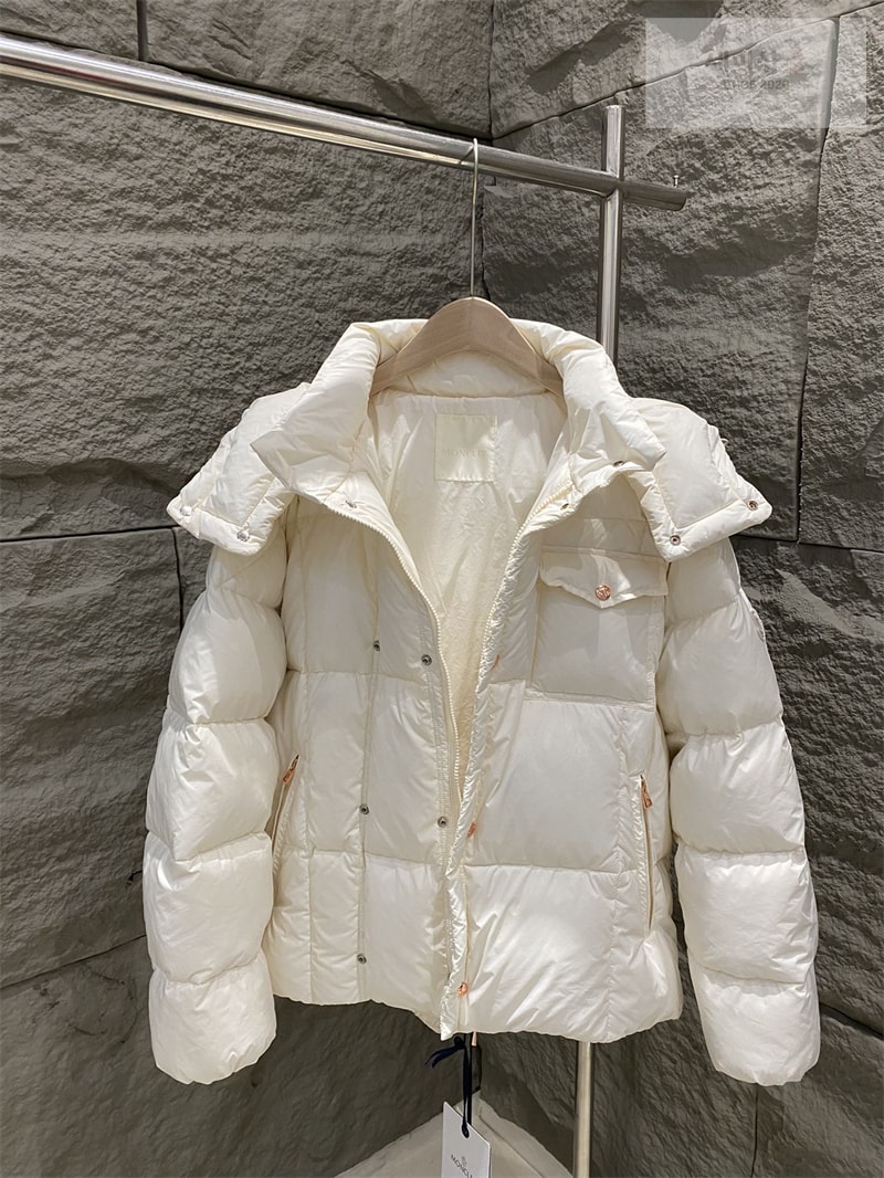 Moncler 몽클레어 Serfanto 세르판토 후드 숏 다운 패딩 자켓 블랙 의류 4번 이미지