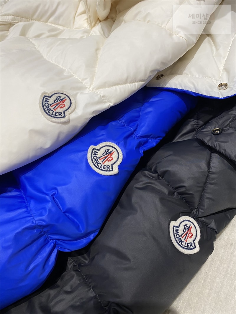 Moncler 몽클레어 Serfanto 세르판토 후드 숏 다운 패딩 자켓 블랙 의류 5번 이미지