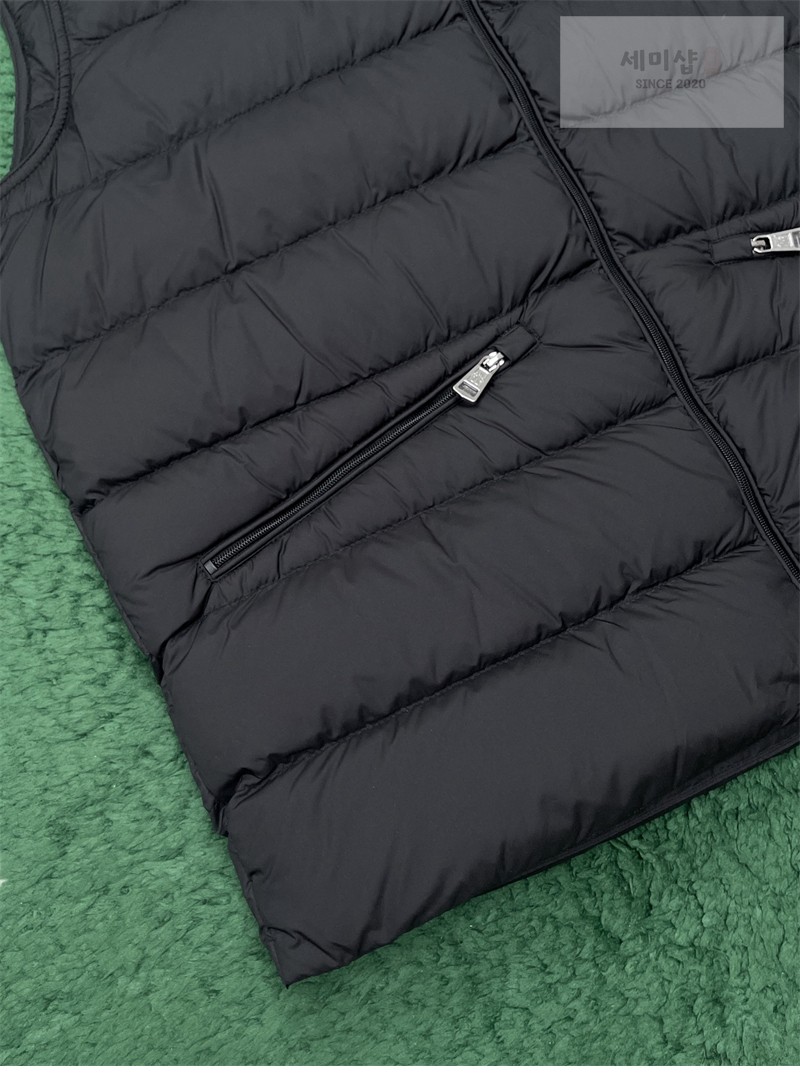 Moncler 몽클레어 Treompan 트레옴판 다운 베스트 블랙 의류 16번 이미지