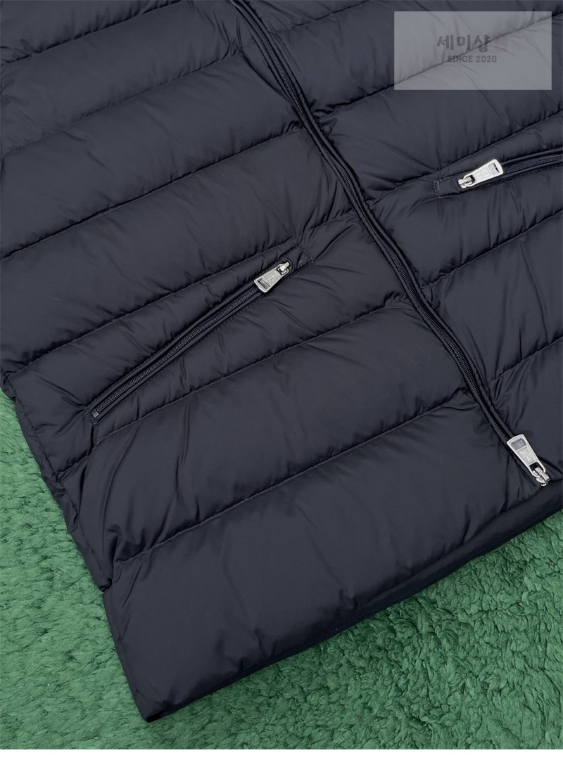 Moncler 몽클레어 Treompan 트레옴판 다운 베스트 블랙 의류 28번 이미지
