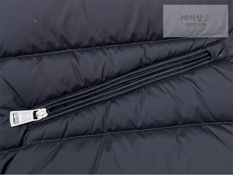 Moncler 몽클레어 Treompan 트레옴판 다운 베스트 블랙 의류 29번 이미지