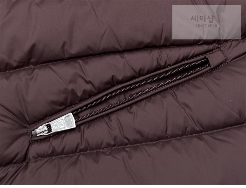 Moncler 몽클레어 Treompan 트레옴판 다운 베스트 블랙 의류 40번 이미지