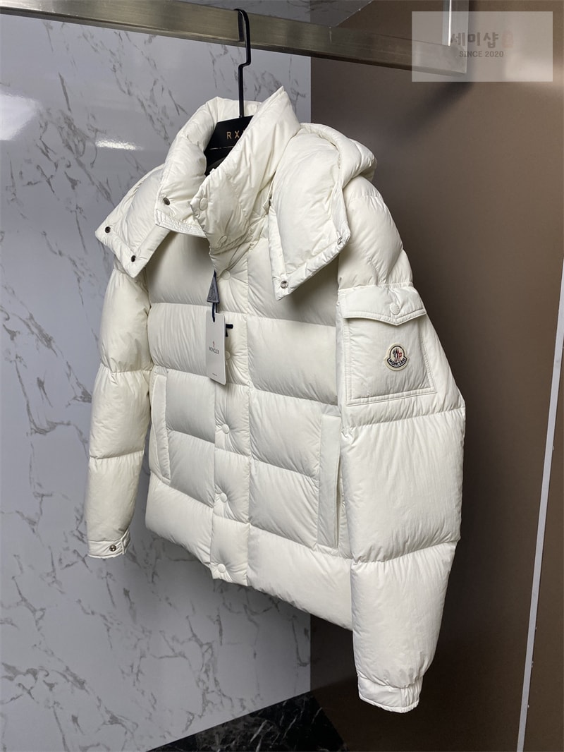 Moncler 몽클레어 Vezere 베제르 다운 패딩 자켓 화이트 의류 4번 이미지