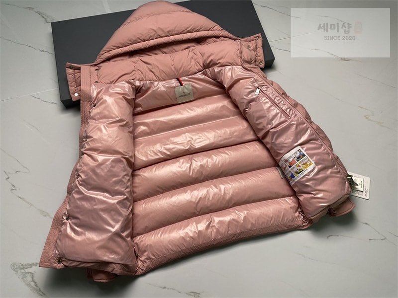 Moncler 몽클레어 Vezere 베제르 다운 패딩 자켓 화이트 의류 17번 이미지