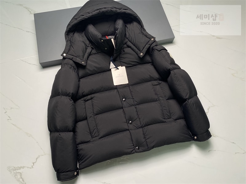 Moncler 몽클레어 Vezere 베제르 다운 패딩 자켓 화이트 의류 20번 이미지