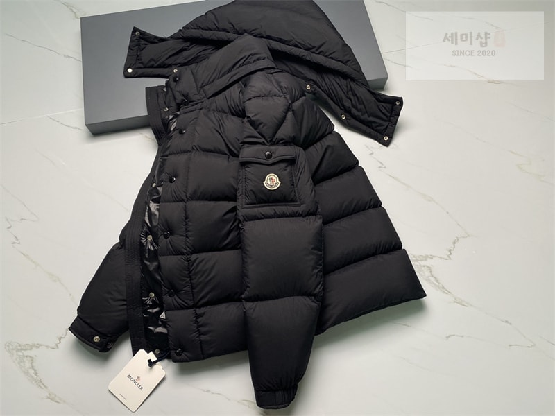 Moncler 몽클레어 Vezere 베제르 다운 패딩 자켓 화이트 의류 21번 이미지