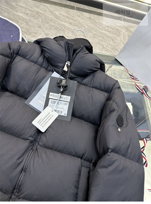 Moncler 몽클레어 x 1017 알릭스 9SM 아포디 다운 패딩 자켓 의류 16번 이미지
