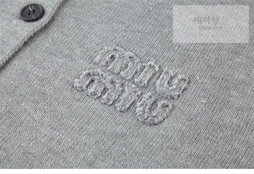 Miu Miu 미우미우 로고 울 니트 가디건 의류 7번 이미지