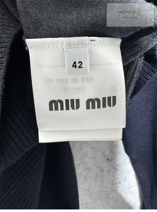 Miu Miu 미우미우 24ss 체스트 로고 실크 캐시미어 스웨터 가디건 의류 17번 이미지