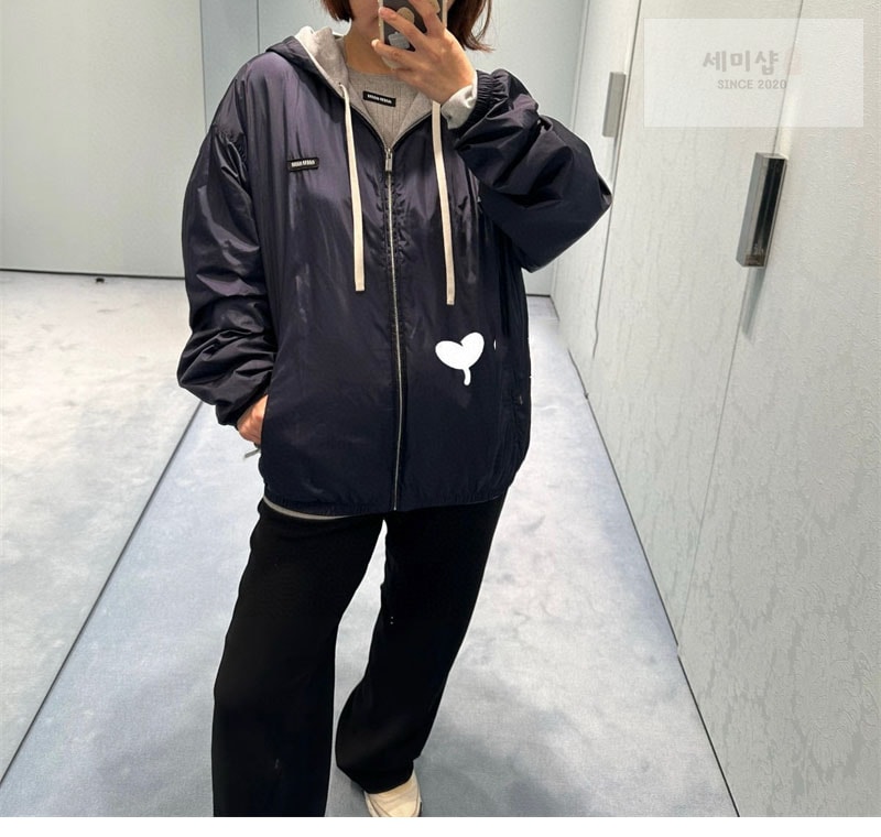 Miu Miu 미우미우 25FW 로고 아플리케 리버시블 후드 집업 의류 2번 이미지
