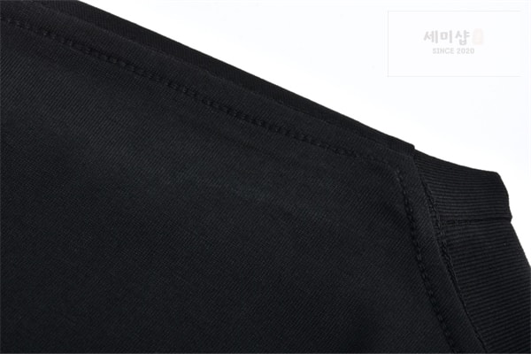 Miu Miu 미우미우 25SS 스몰 로고 맨투맨 스웨트셔츠 의류 6번 이미지