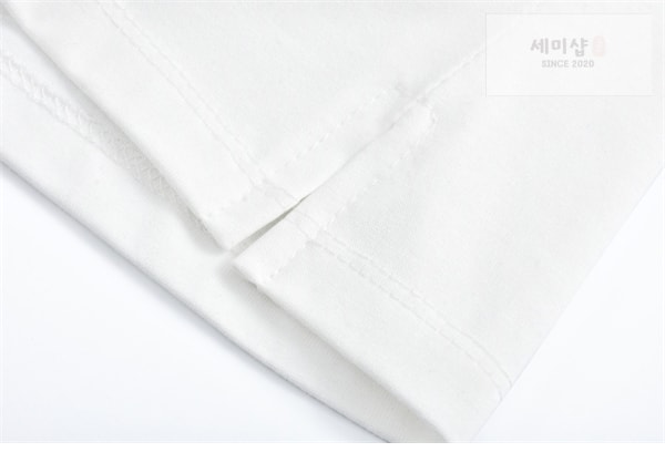 Miu Miu 미우미우 25SS 스몰 로고 맨투맨 스웨트셔츠 의류 28번 이미지