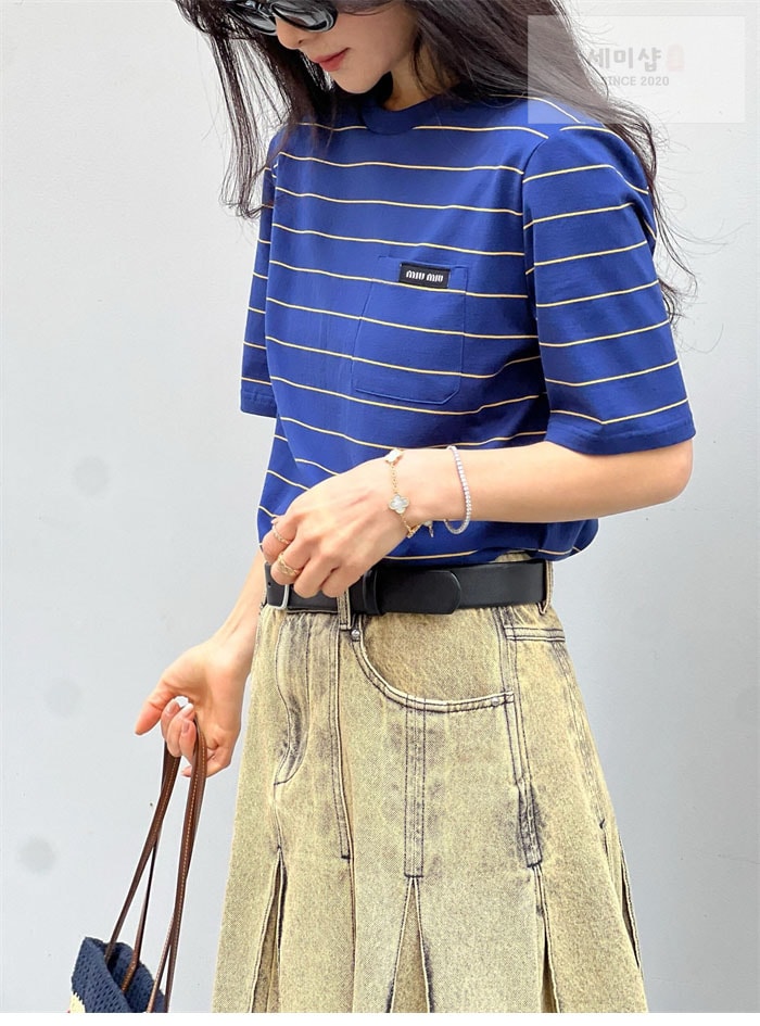 Miu Miu 미우미우 25SS 스트라이프 반팔 티셔츠 의류 12번 이미지