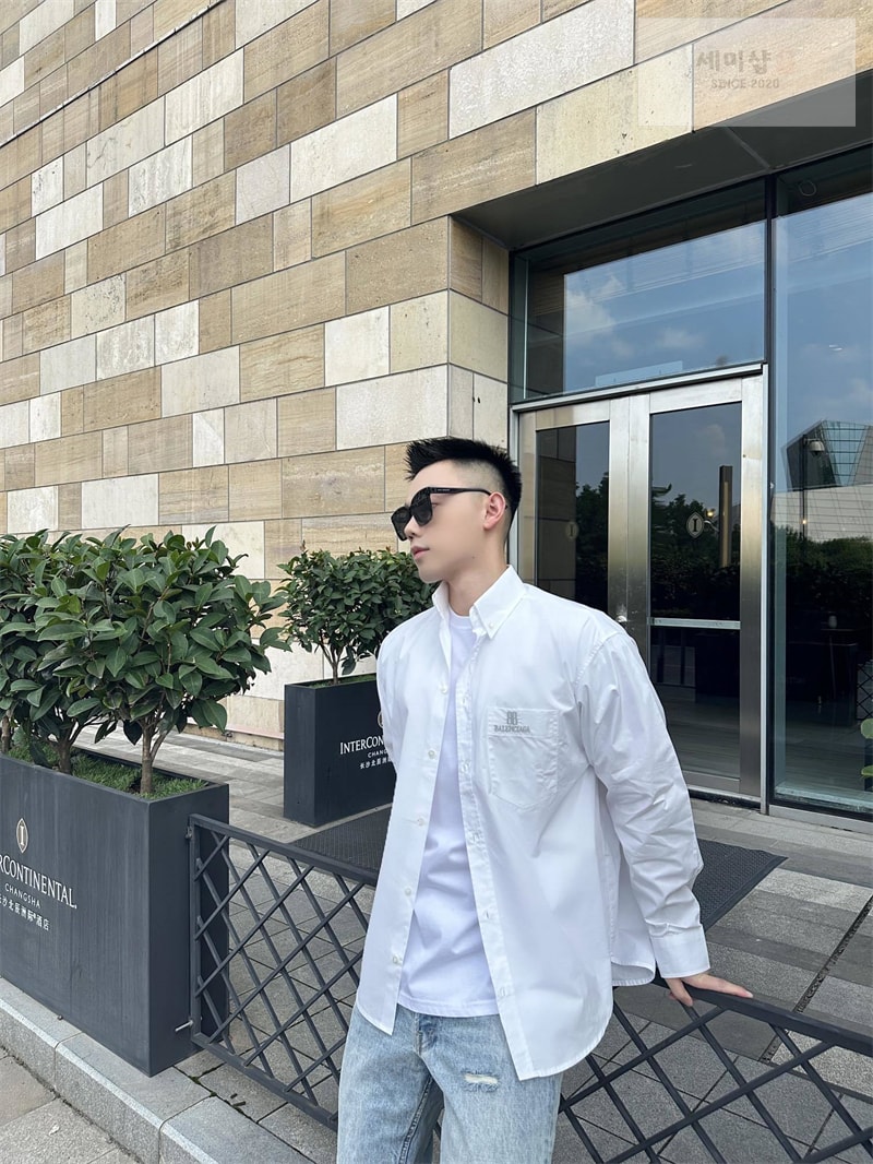 Balenciaga 발렌시아가 나노 BB 아트워크 포플린 셔츠 블랙 의류 20번 이미지
