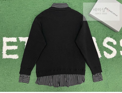 Balenciaga 발렌시아가 레이어드 셔츠 V 넥 스웨터 2컬러 의류 8번 이미지