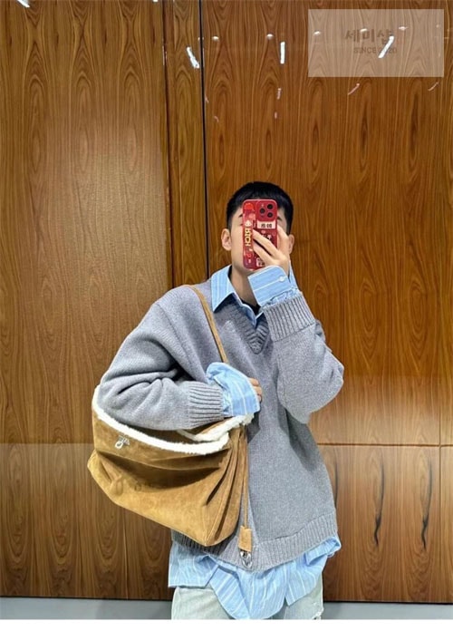 Balenciaga 발렌시아가 레이어드 셔츠 V 넥 스웨터 2컬러 의류 22번 이미지