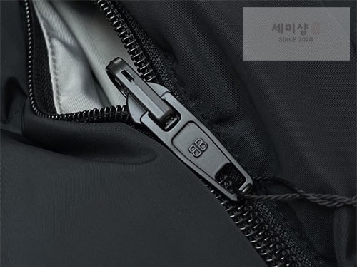 Balenciaga 발렌시아가 리버시블 Cocoon 패딩 2컬러 의류 4번 이미지
