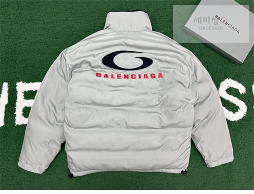 Balenciaga 발렌시아가 리버시블 Cocoon 패딩 2컬러 의류 5번 이미지