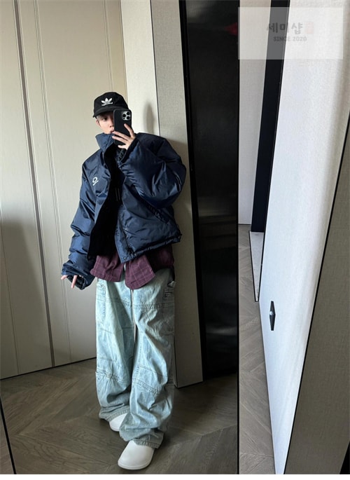 Balenciaga 발렌시아가 리버시블 Loop 스포츠 아이콘 푸퍼 패딩 자켓 의류 16번 이미지